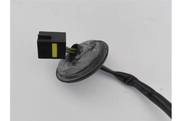 Recambio de retrovisor electrico derecho para opel corsa d 1.3 cdti referencia OEM IAM 1428944 13187618 