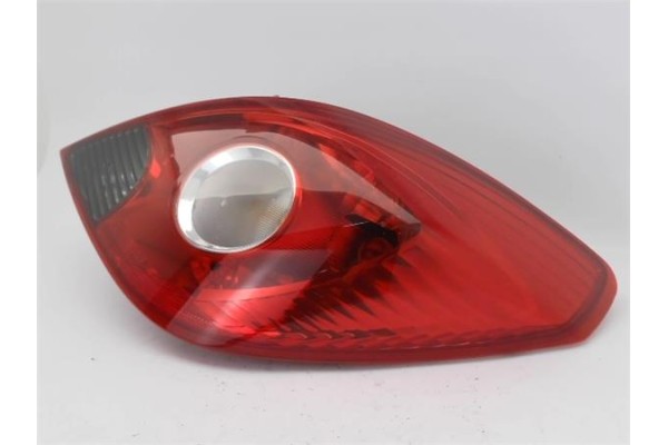 Recambio de piloto trasero derecho para opel corsa d 1.3 cdti referencia OEM IAM 89038961A  