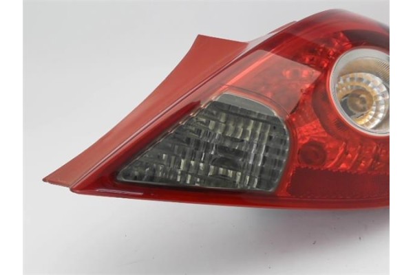 Recambio de piloto trasero derecho para opel corsa d 1.3 cdti referencia OEM IAM 89038961A  