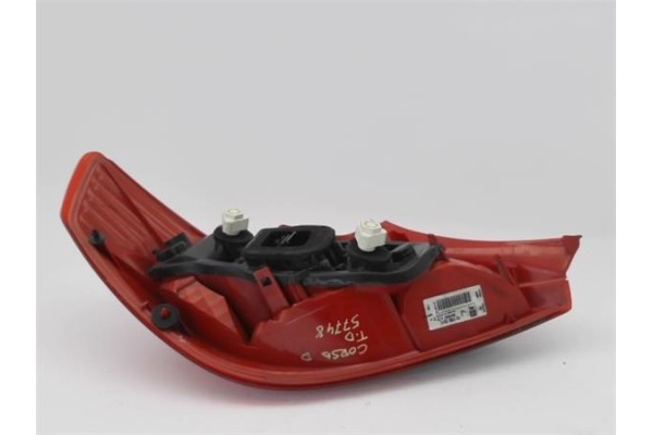 Recambio de piloto trasero derecho para opel corsa d 1.3 cdti referencia OEM IAM 89038961A  