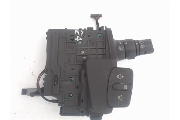 Recambio de mando limpiaparabrisas para renault scenic ii (jm) referencia OEM IAM   