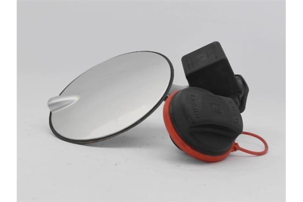 Recambio de tapa exterior combustible para opel corsa d 1.3 cdti referencia OEM IAM 13183307 44000102 