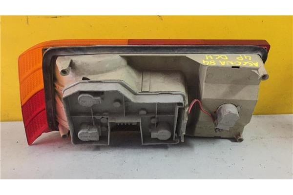 Recambio de piloto trasero derecho para opel ascona c 1.3 básico referencia OEM IAM   