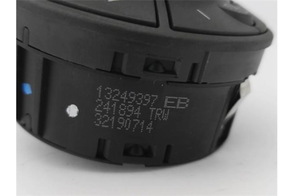 Recambio de mando de luces para opel corsa d 1.3 cdti referencia OEM IAM 6240468 13249397 