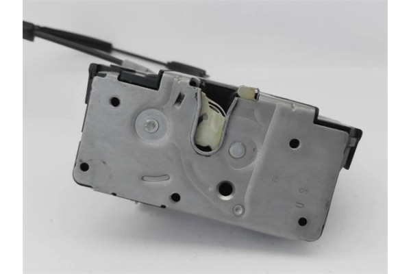 Recambio de cierre electromagnetico delantero derecho para opel corsa d 1.3 cdti referencia OEM IAM 133264 13258274 