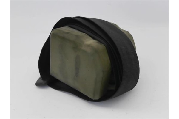 Recambio de cinturon seguridad trasero derecho para audi a3 sportback (8pa) 2.0 tdi ambiente referencia OEM IAM 8P0857805  