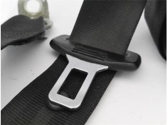 Recambio de cinturon seguridad trasero derecho para audi a3 sportback (8pa) 2.0 tdi ambiente referencia OEM IAM 8P0857805  
