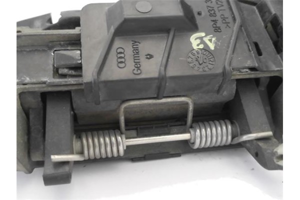 Recambio de maneta exterior delantero izquierda para audi a3 sportback (8pa) 2.0 tdi ambiente referencia OEM IAM 8E1837879  