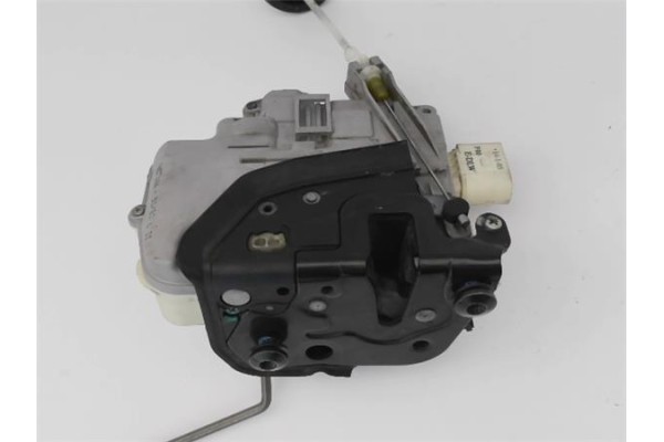 Recambio de cierre electromagnetico delantero derecho para audi a3 sportback (8pa) 2.0 tdi ambiente referencia OEM IAM 4F1837016