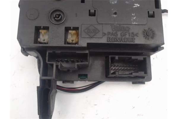 Recambio de mando limpiaparabrisas para renault scenic ii (jm) referencia OEM IAM   