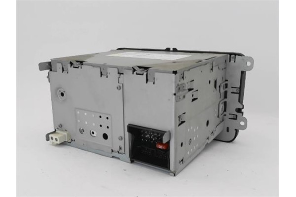 Recambio de radio / cd para seat altea xl (5p5) 1.6 tdi referencia OEM IAM 5P0035186 5P0035186B 