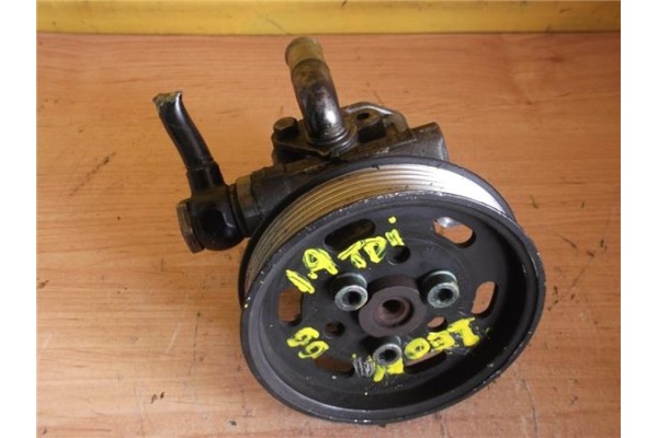 Recambio de bomba servodireccion para seat leon (1m1) 1.9 tdi referencia OEM IAM 1J0422154A   Recambio de bomba servodireccion para seat leon (1m1) 1.9 tdi referencia OEM IAM 1J0422154A