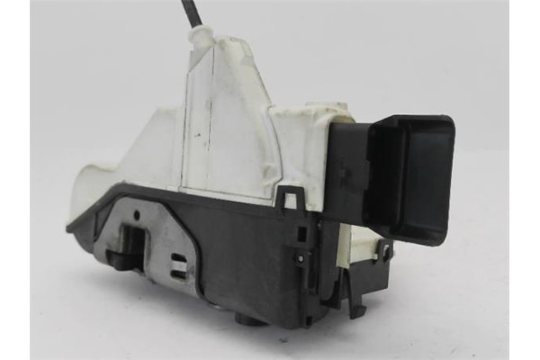 Recambio de cierre electromagnetico delantero izquierdo para citroen c3 1.4 attraction referencia OEM IAM PSA006244  
