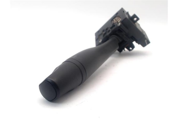 Recambio de mando limpiaparabrisas para nissan vanette cargo (hc23) 2.3 d referencia OEM IAM 252605F601  