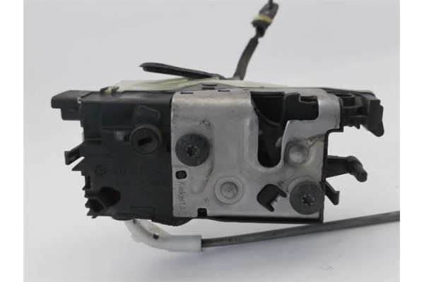 Recambio de cierre electromagnetico delantero derecho para citroen c4 berlina 1.6 exclusive referencia OEM IAM 9136GR  