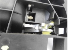 Recambio de manilla int. puerta trasero izquierda para citroen c4 berlina 1.6 exclusive referencia OEM IAM 9143T8 9660525480 