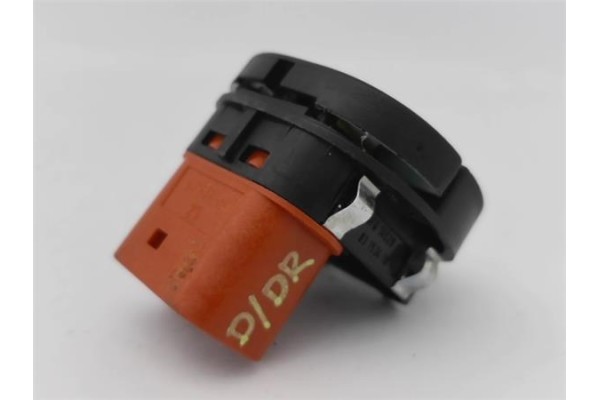 Recambio de mando elevalunas delantero derecho para ford fusion (cbk) 1.4 tdci referencia OEM IAM 1107243  