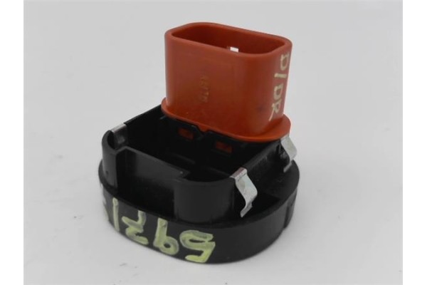 Recambio de mando elevalunas delantero derecho para ford fusion (cbk) 1.4 tdci referencia OEM IAM 1107243  