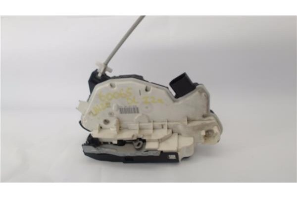 Recambio de cierre electromagnetico delantero izquierdo para seat ibiza berlina (6j5) 1.6 tdi referencia OEM IAM 5N1837015E  