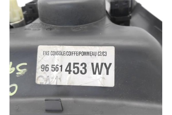 Recambio de embellecedor palanca cambio para citroen c2 1.1 referencia OEM IAM 7589T4 822766 