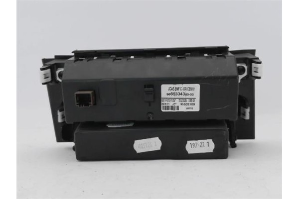Recambio de display para citroen c4 berlina 1.6 exclusive referencia OEM IAM 6155HW 9,67E+11 