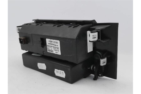 Recambio de display para citroen c4 berlina 1.6 exclusive referencia OEM IAM 6155HW 9,67E+11 