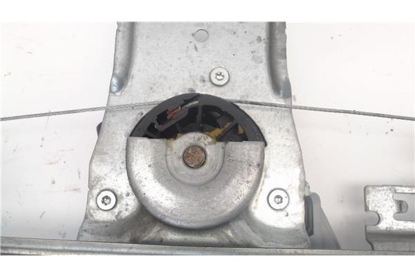 Recambio de centralita para citroen c4 berlina 1.6 exclusive referencia OEM IAM 9666994780  