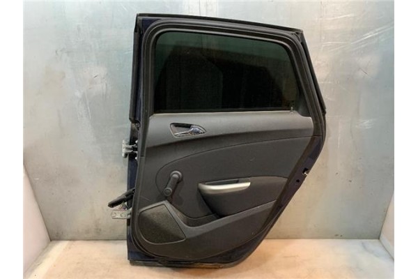 Recambio de puerta trasero derecha para opel astra j 1.7 cdti referencia OEM IAM 124110  