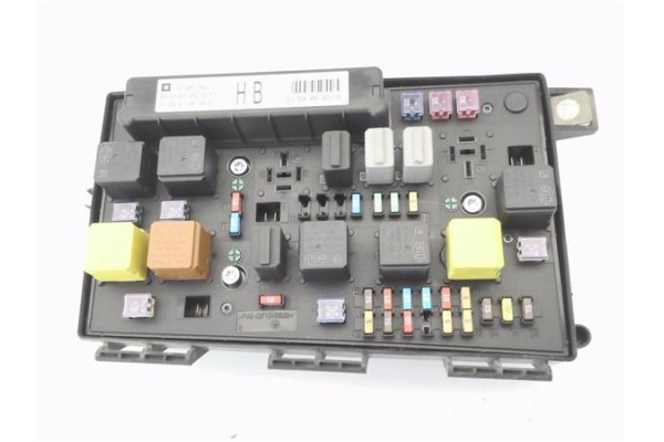 Recambio de caja fusibles/rele para opel astra h gtc 1.9 cdti referencia OEM IAM 13206754HB 5DK00866838 
