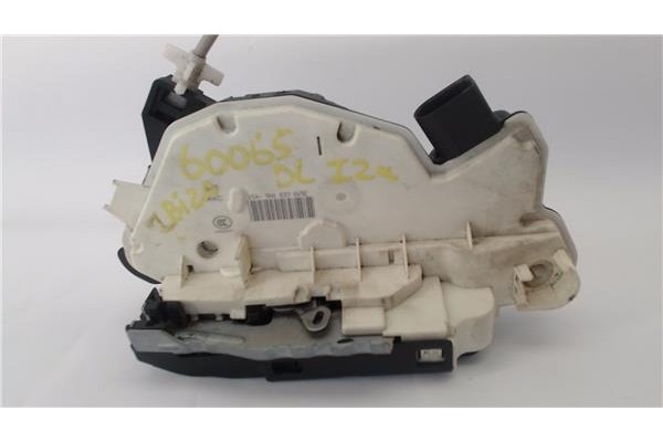 Recambio de cierre electromagnetico delantero izquierdo para seat ibiza berlina (6j5) 1.6 tdi referencia OEM IAM 5N1837015E  