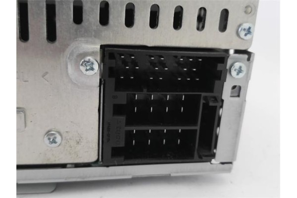 Recambio de radio / cd para kia rio (jb) 1.4 16v referencia OEM IAM 961001G892XI 961001G892AMX 