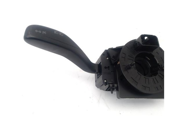 Recambio de mando intermitencia para volkswagen polo iv (9n1) 1.4 tdi referencia OEM IAM 6Q0953503AF  