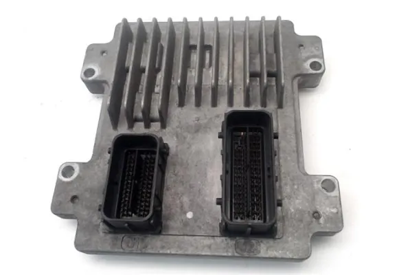Recambio de centralita interfax para opel astra j 1.6 referencia OEM IAM 12679199 12636386 