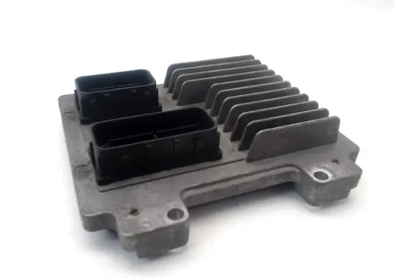 Recambio de centralita interfax para opel astra j 1.6 referencia OEM IAM 12679199 12636386 
