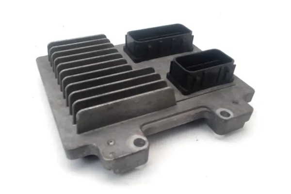 Recambio de centralita interfax para opel astra j 1.6 referencia OEM IAM 12679199 12636386 