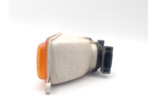 Recambio de intermitente delantero dcho para jeep cherokee (xj) 2.5 td referencia OEM IAM 55055142  
