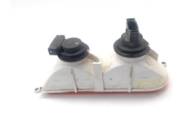Recambio de intermitente delantero dcho para jeep cherokee (xj) 2.5 td referencia OEM IAM 55055142  