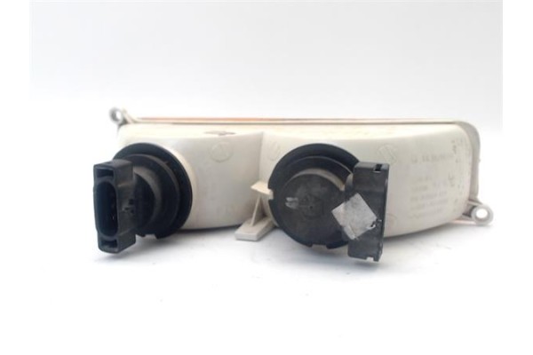 Recambio de intermitente delantero izquierdo para jeep cherokee (xj) 2.5 td referencia OEM IAM 55055143  