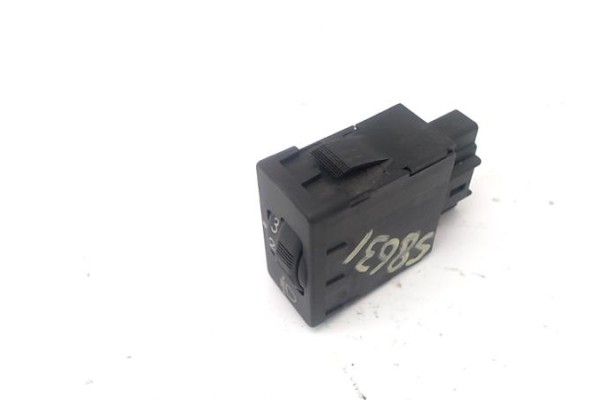 Recambio de interruptor regulacion altura faros para citroen xsara picasso 2.0 hdi referencia OEM IAM 6552ZP  