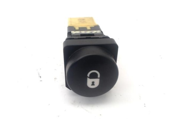 Recambio de boton cierre centralizado para citroen xsara picasso 2.0 hdi referencia OEM IAM 655423  