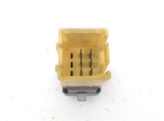 Recambio de boton cierre centralizado para citroen xsara picasso 2.0 hdi referencia OEM IAM 655423  