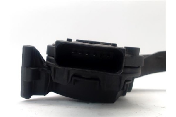 Recambio de pedal acelerador para opel astra j 1.6 referencia OEM IAM 13252702  