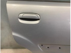 Recambio de puerta trasero derecha para kia rio (jb) 1.4 16v referencia OEM IAM 770041G210  