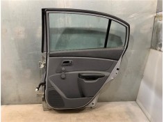 Recambio de puerta trasero derecha para kia rio (jb) 1.4 16v referencia OEM IAM 770041G210  