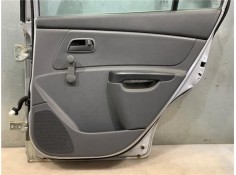 Recambio de puerta trasero derecha para kia rio (jb) 1.4 16v referencia OEM IAM 770041G210  