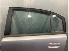 Recambio de puerta trasero izquierda para kia rio (jb) 1.4 16v referencia OEM IAM 770031G210  