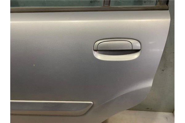 Recambio de puerta trasero izquierda para kia rio (jb) 1.4 16v referencia OEM IAM 770031G210  