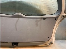 Recambio de porton trasero para kia rio (jb) 1.4 16v referencia OEM IAM 737001G320  