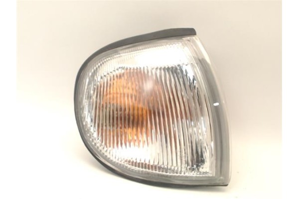 Recambio de intermitente delantero dcho para nissan vanette cargo (hc23) 2.3 d referencia OEM IAM 261307C000  