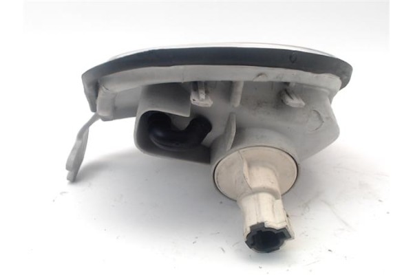 Recambio de intermitente delantero dcho para nissan vanette cargo (hc23) 2.3 d referencia OEM IAM 261307C000  